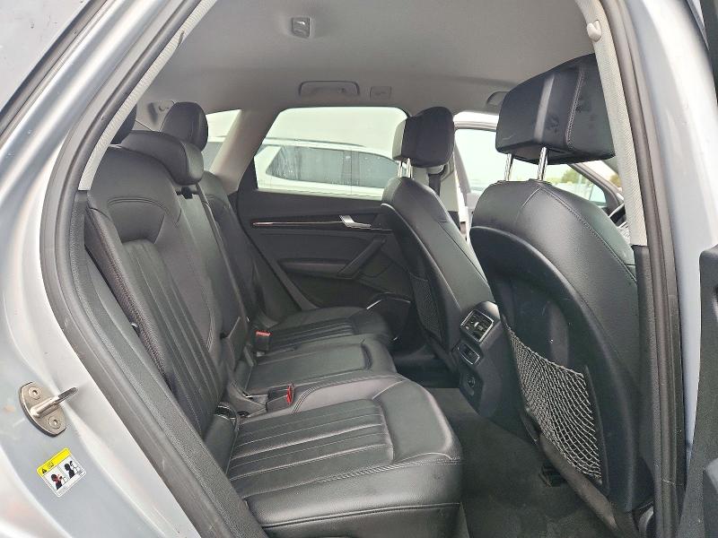 Снимка 11 от търг – 2018 AUDI Q5 с VIN WA1ANAFY8J2199257