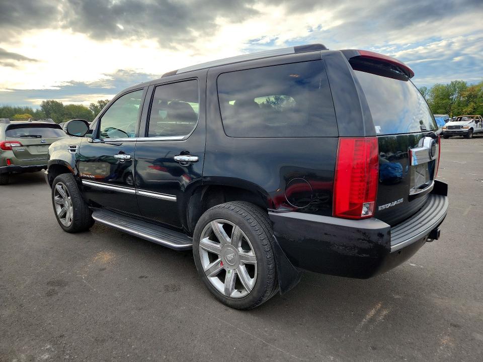 Zdjęcie 2 z aukcji – 2007 CADILLAC ESCALADE z VIN 1GYFK63837R234898