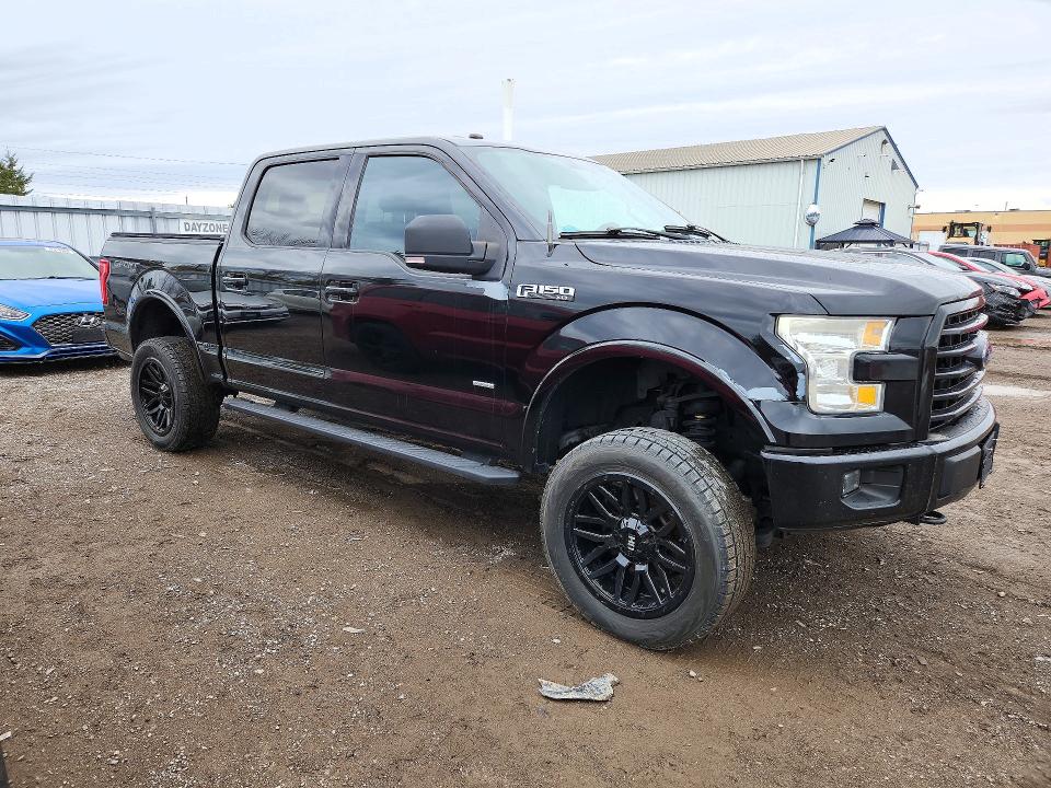 Zdjęcie 4 z aukcji – 2016 FORD F150 z VIN 1FTEW1EP8GFC02401