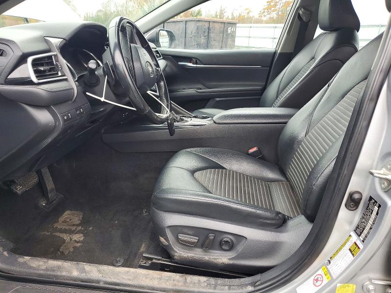 Снимка 7 от търг – 2018 TOYOTA CAMRY с VIN 4T1B11HK3JU617240