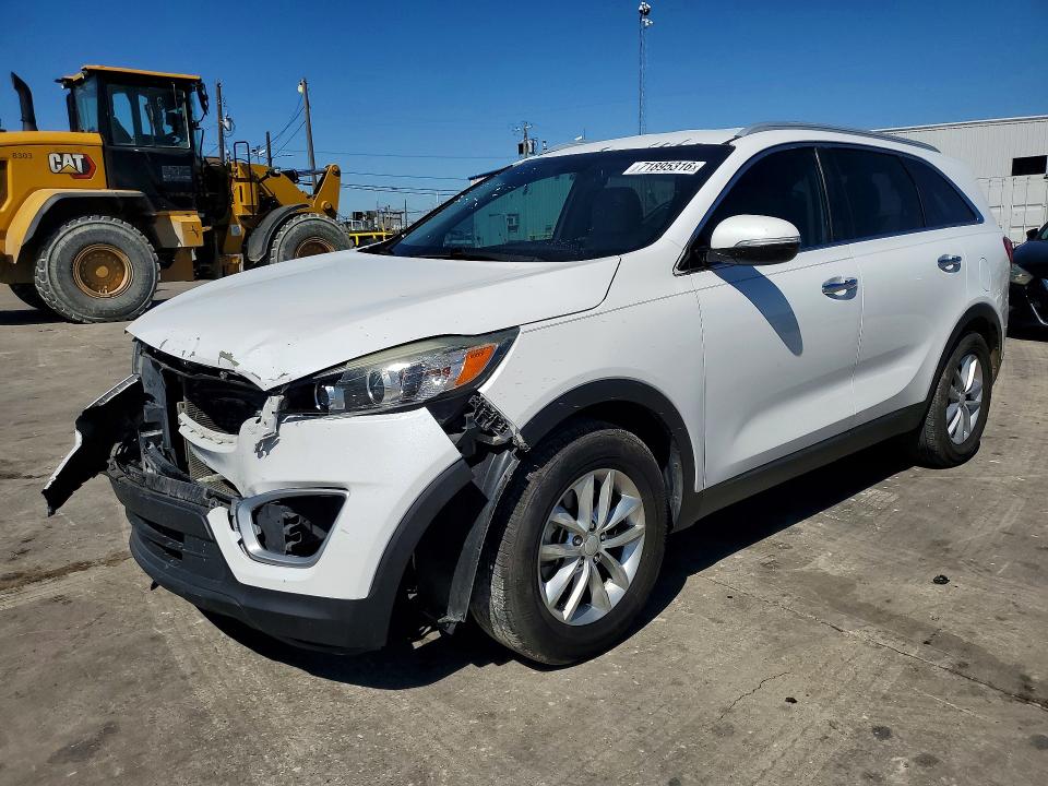 KIA SORENTO 2017 with VIN 5XYPG4A35HG247417 - Photo from auction
