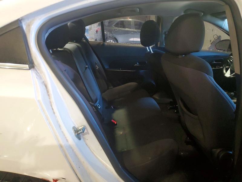 Foto 10 de la subasta – 2014 CHEVROLET CRUZE con VIN 1G1PC5SB1E7349239
