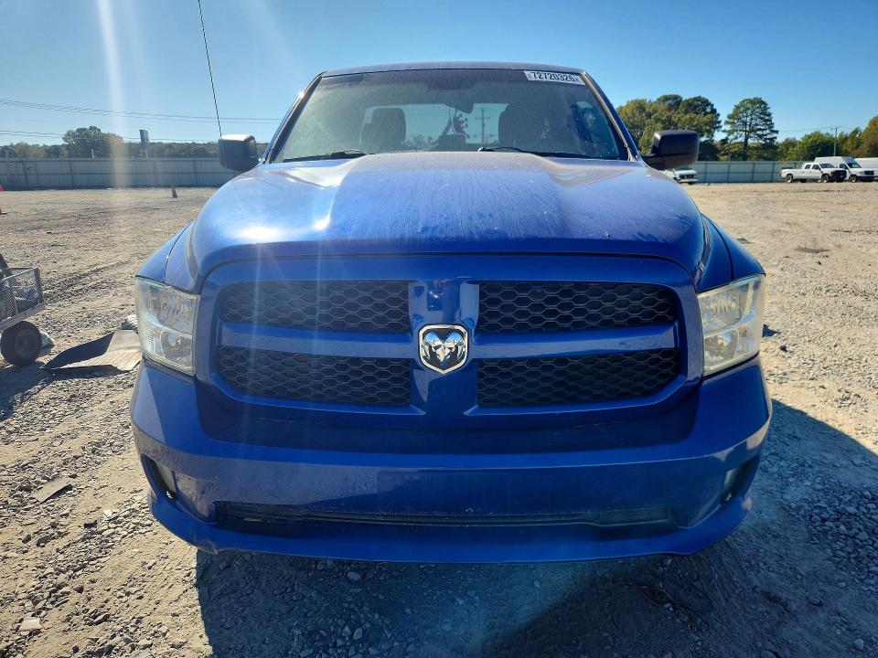 Zdjęcie 5 z aukcji – 2015 RAM 1500 z VIN 1C6RR6FT4FS779182