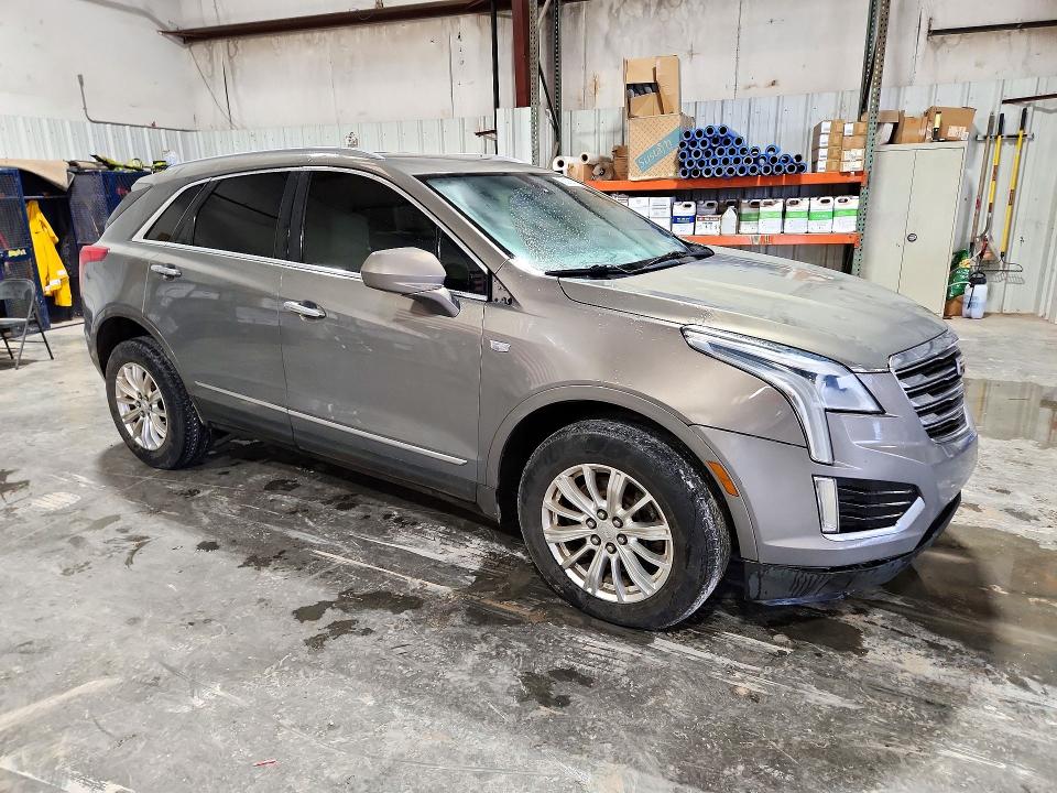 Снимка 4 от търг – 2018 CADILLAC XT5 с VIN 1GYKNARS5JZ139603