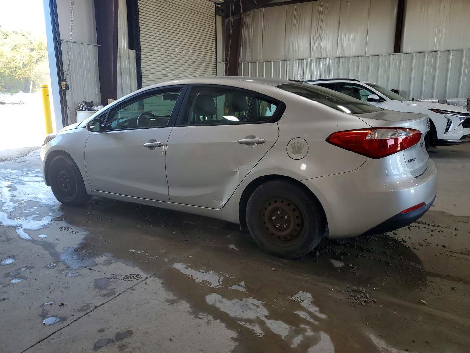 Photo 2 from auction – 2014 KIA FORTE with VIN KNAFK4A69E5109322