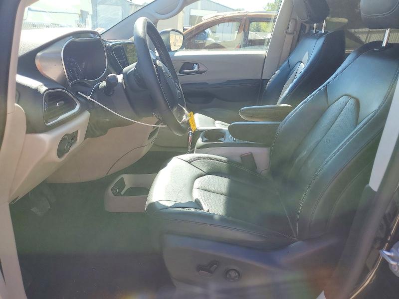 Photo 7 from auction – 2023 CHRYSLER PACIFICA with VIN 2C4RC1BG7PR631617