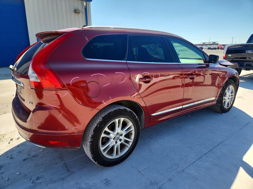 Photo 3 from auction – 2016 VOLVO XC60 with VIN YV440MDK7G2867959