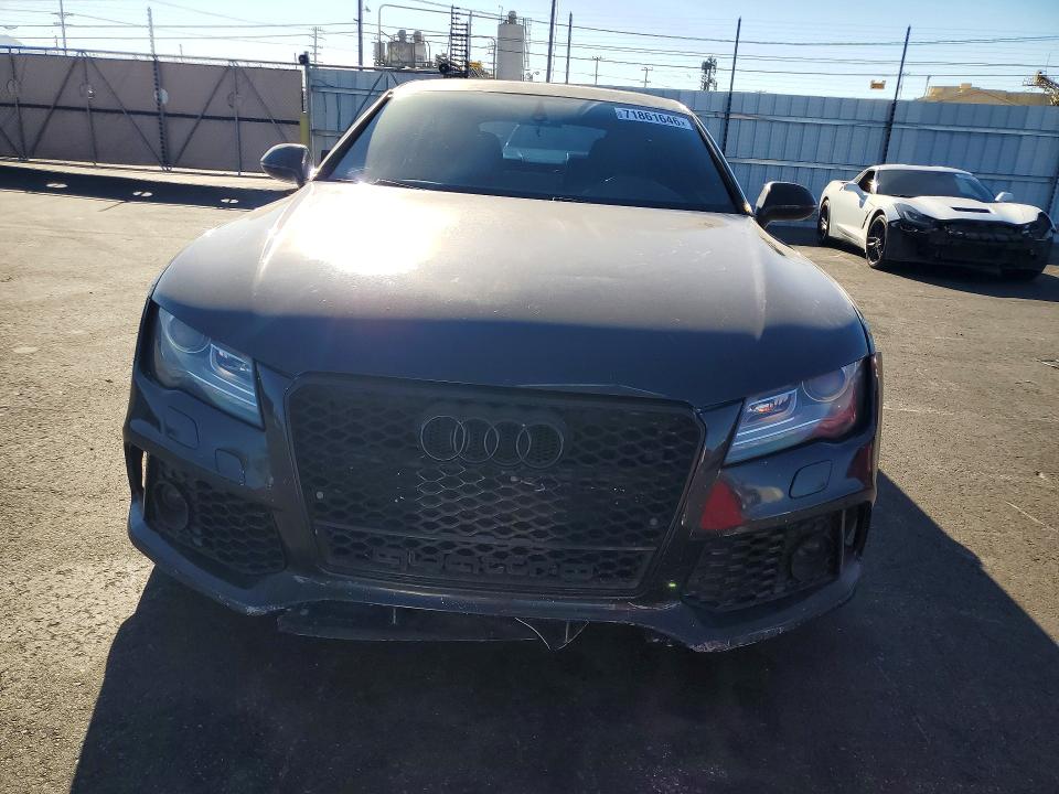 Снимка 5 от търг – 2014 AUDI S7 с VIN WAUW2AFC3EN014896