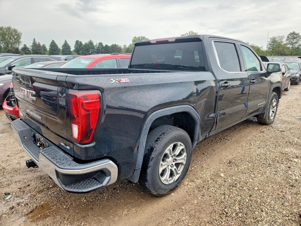 Снимка 3 от търг – 2021 GMC SIERRA с VIN 3GTU9BED1MG279183