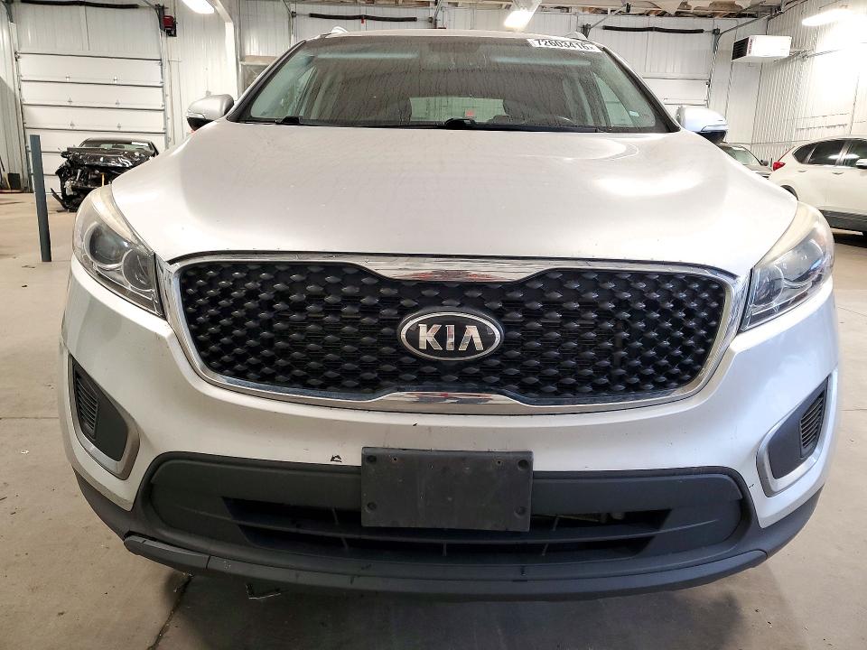 Foto 5 de la subasta – 2016 KIA SORENTO con VIN 5XYPGDA37GG041739