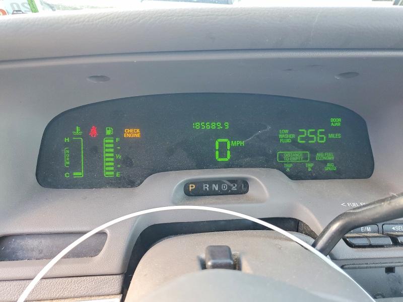 Снимка 9 от търг – 2000 MERCURY GRAND MARQUIS с VIN 2MEFM75W2YX712882