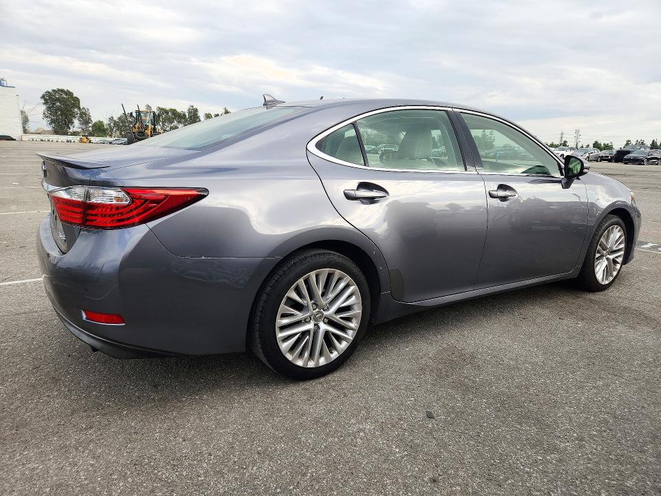 Фото 3 с аукциона – 2014 LEXUS ES с VIN JTHBK1GG9E2136729