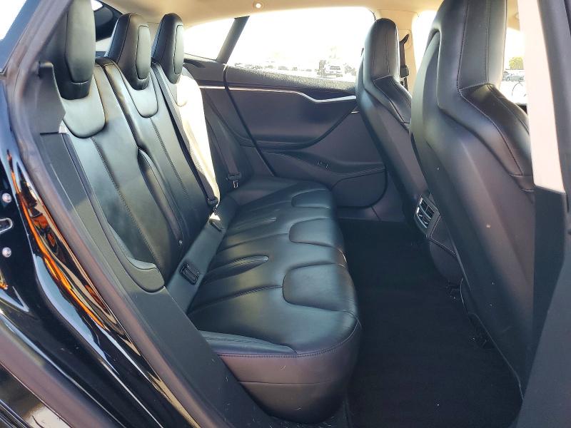 Снимка 10 от търг – 2015 TESLA MODEL S с VIN 5YJSA1H26FF086913
