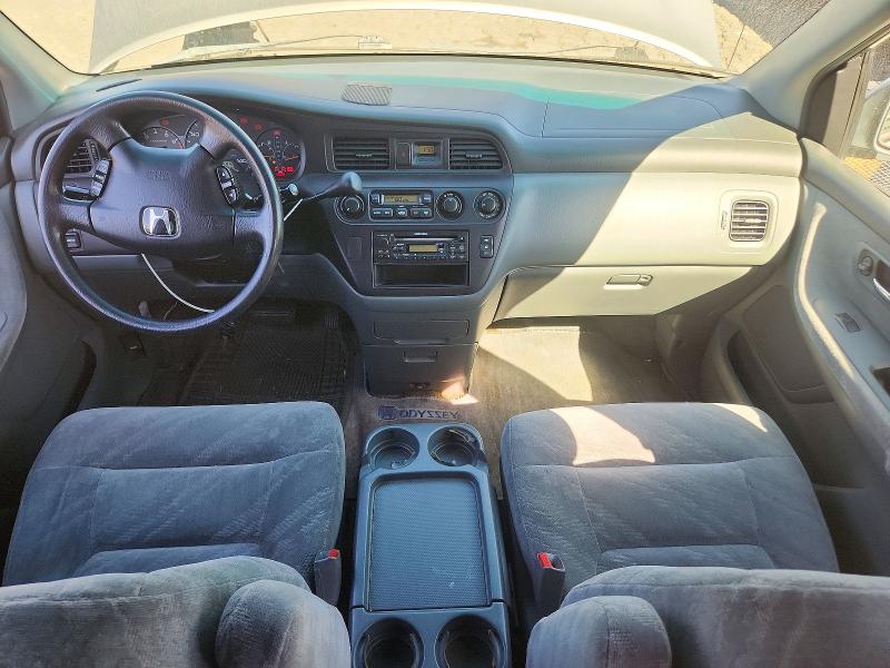 Снимка 8 от търг – 2002 HONDA ODYSSEY с VIN 5FNRL18672B020926