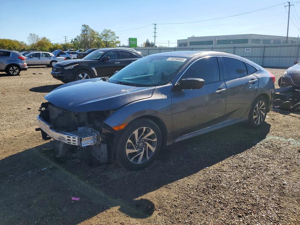 HONDA CIVIC 2017 with VIN 19XFC2F74HE010745 - Photo from auction