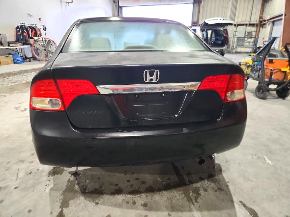 Снимка 6 от търг – 2010 HONDA CIVIC с VIN 2HGFA1F50AH302080