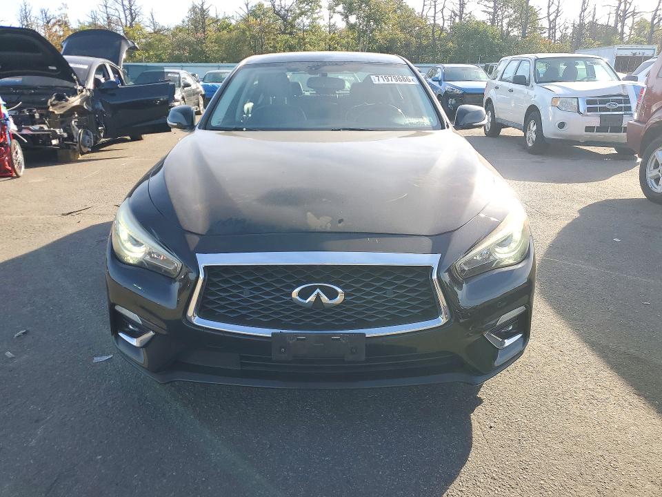 Снимка 5 от търг – 2018 INFINITI Q50 с VIN JN1EV7AR1JM431814