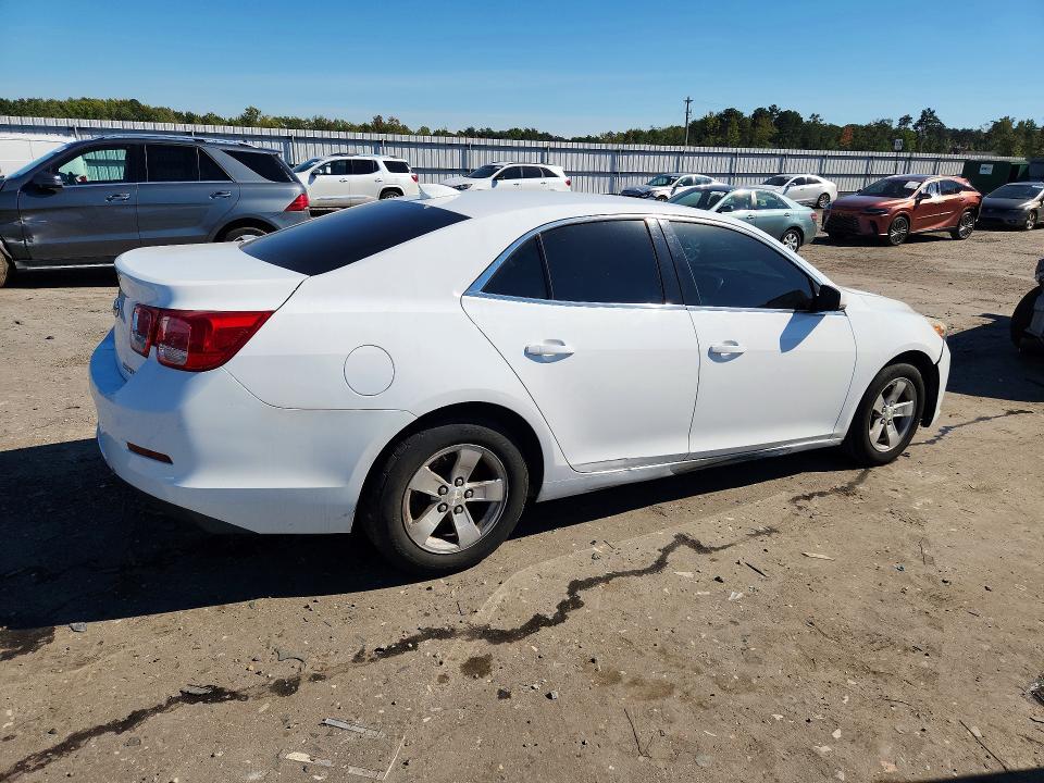 Photo 3 from auction – 2016 CHEVROLET MALIBU LIMITED with VIN 1G11C5SA7GF124152