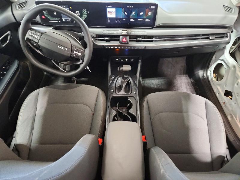 Снимка 8 от търг – 2025 KIA K4 с VIN 3KPFT4DE5SE120580