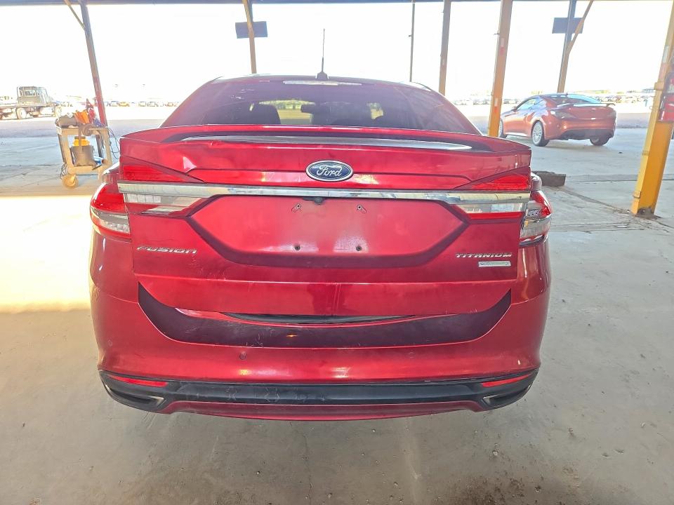 Zdjęcie 6 z aukcji – 2017 FORD FUSION z VIN 3FA6P0K92HR102516