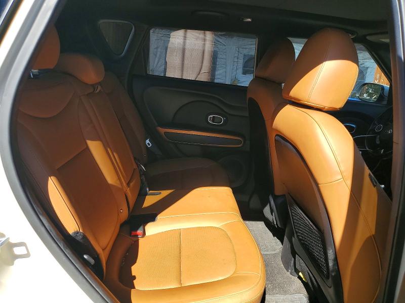 Foto 10 de la subasta – 2015 KIA SOUL con VIN KNDJX3A56F7117366