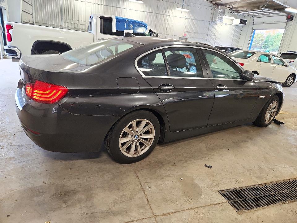 Снимка 3 от търг – 2014 BMW 528 с VIN WBA5A7C53ED612533