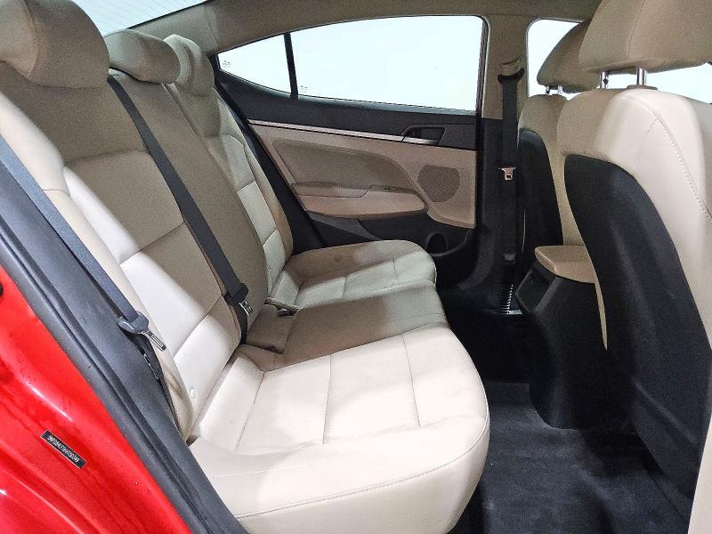 Photo 10 from auction – 2017 HYUNDAI ELANTRA with VIN 5NPD84LF0HH150349