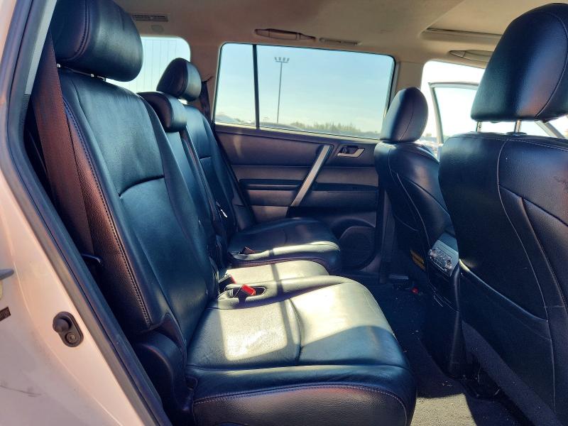 Photo 11 from auction – 2013 TOYOTA HIGHLANDER with VIN 5TDZK3EH8DS117667