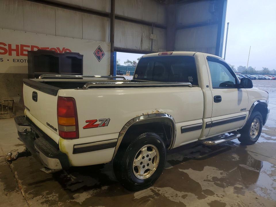 Снимка 3 от търг – 1999 CHEVROLET SILVERADO с VIN 1GCEK14T5XZ124426