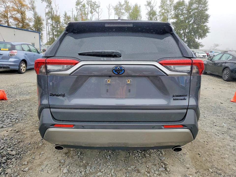 Photo 6 from auction – 2024 TOYOTA RAV4 with VIN JTMD6RFV6RD149428