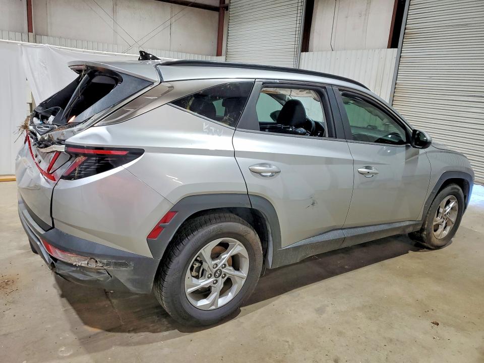 Снимка 3 от търг – 2022 HYUNDAI TUCSON с VIN 5NMJB3AE6NH046675