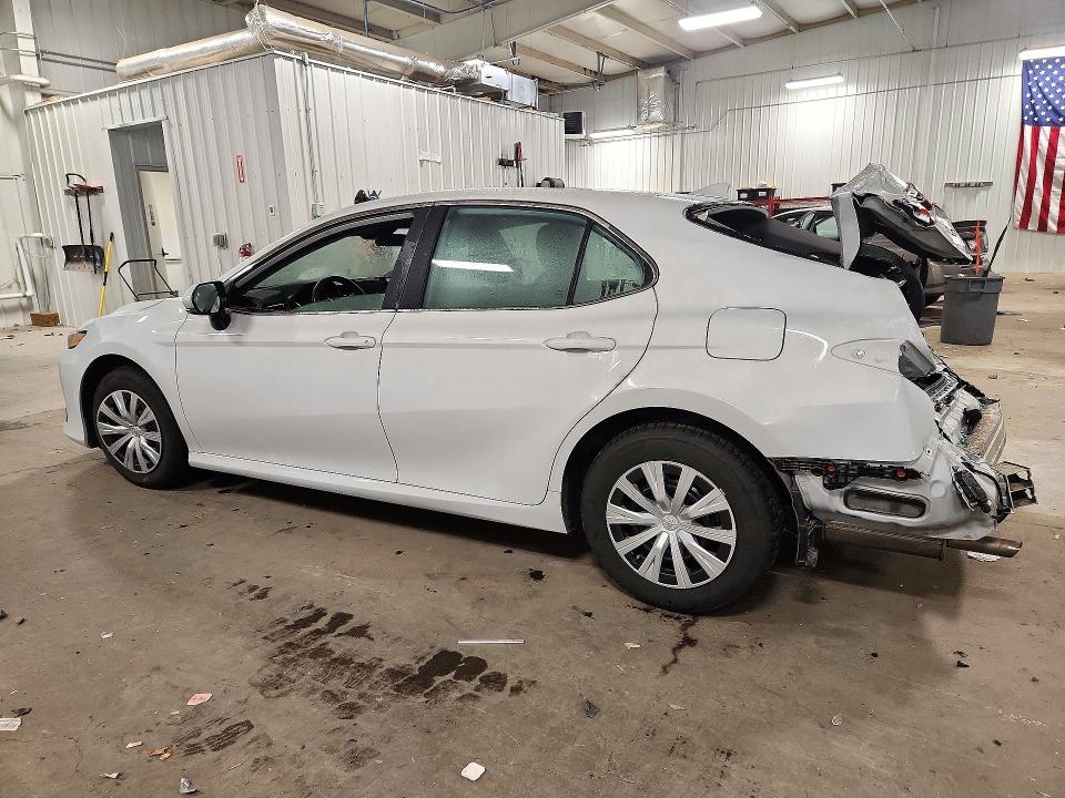 Снимка 2 от търг – 2024 TOYOTA CAMRY с VIN 4T1C31AKXRU075509