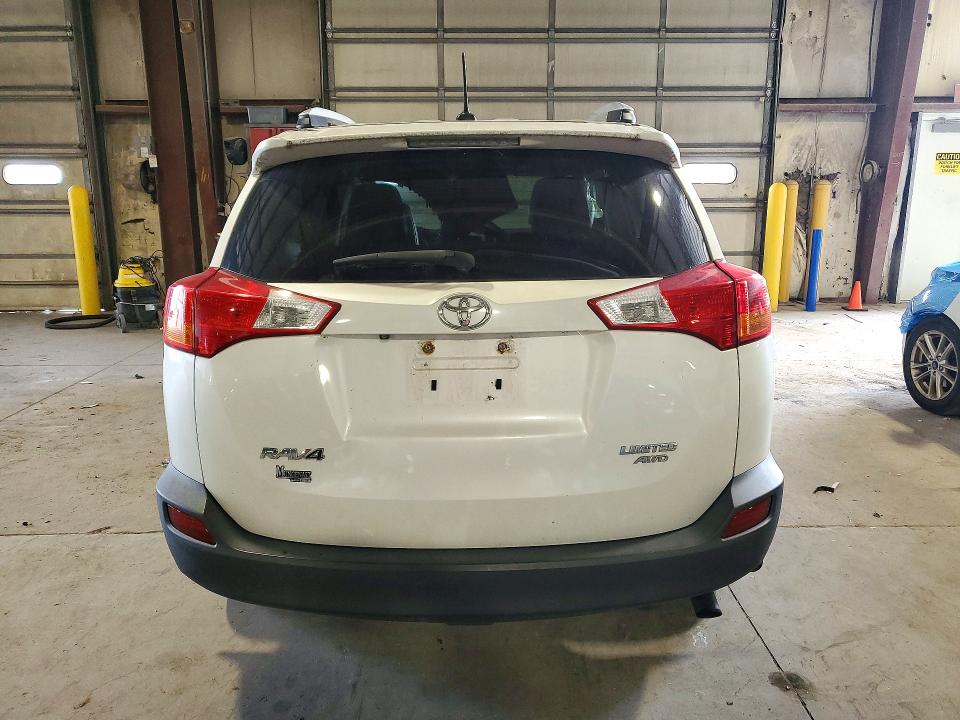 Photo 6 from auction – 2013 TOYOTA RAV4 with VIN 2T3DFREV9DW078982