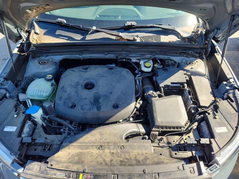 Foto 11 de la subasta – 2020 VOLVO XC40 con VIN YV4162UKXL2339817