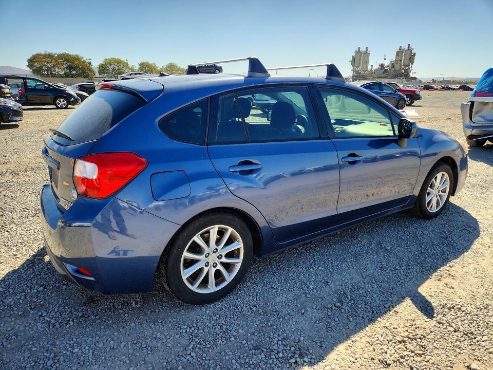 Снимка 3 от търг – 2012 SUBARU IMPREZA с VIN JF1GPAC69CH217817