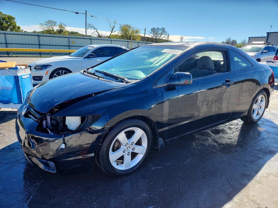 HONDA CIVIC 2007 z numerem VIN 2HGFG128X7H541272 - Zdjęcie z aukcji