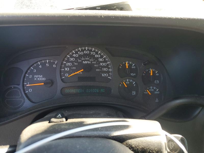 Photo 9 from auction – 2004 CHEVROLET AVALANCHE with VIN 3GNEK12T14G172804