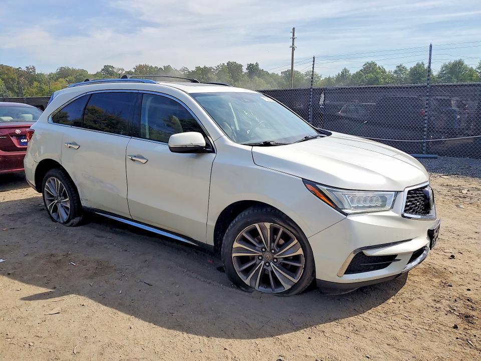 Снимка 4 от търг – 2018 ACURA MDX с VIN 5J8YD4H57JL011156