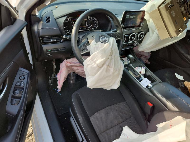 Снимка 8 от търг – 2025 NISSAN SENTRA с VIN 3N1AB8CV7SY283349
