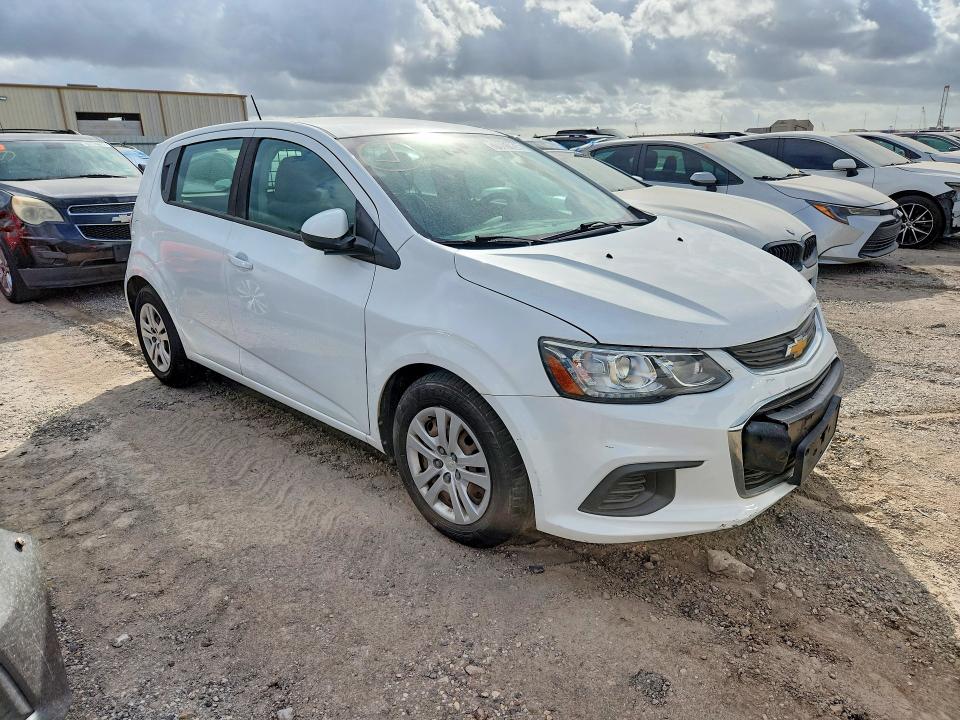 Снимка 4 от търг – 2019 CHEVROLET SONIC с VIN 1G1JG6SB5K4131673
