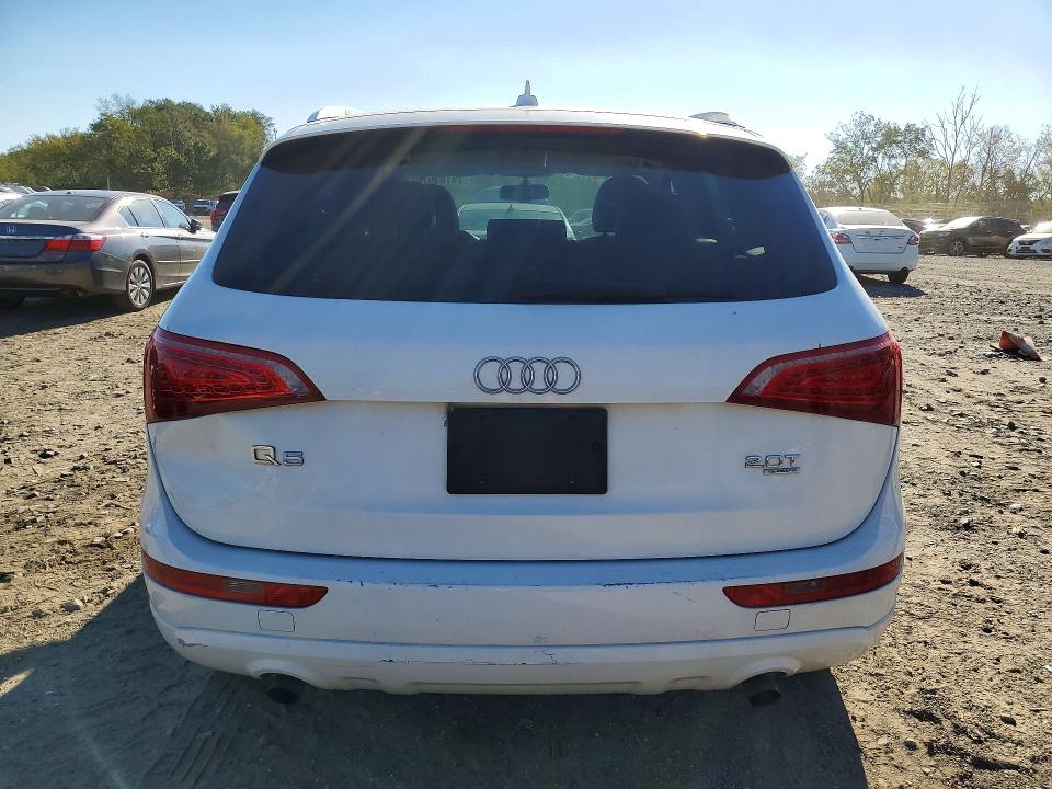 Снимка 6 от търг – 2011 AUDI Q5 с VIN WA1LFAFP6BA036532