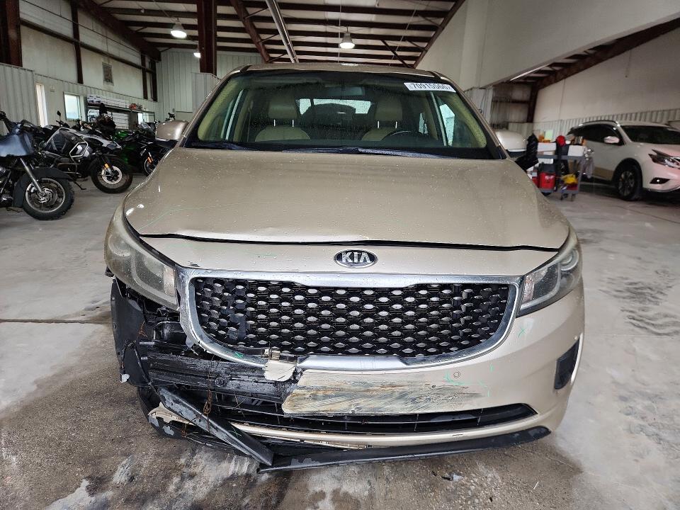 صورة رقم 5 من المزاد - 2017 KIA SEDONA مع VIN KNDMB5C17H6237140
