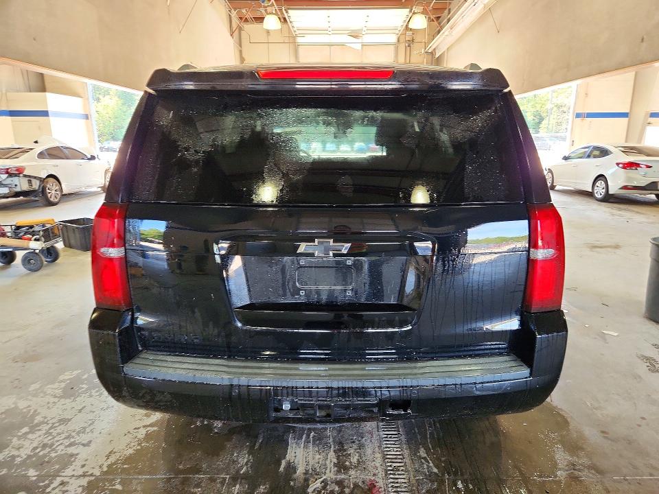 Снимка 6 от търг – 2018 CHEVROLET TAHOE с VIN 1GNSKBKC9JR310321