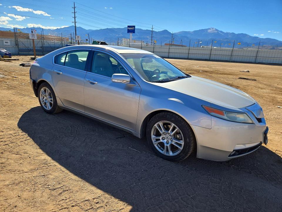 Снимка 4 от търг – 2010 ACURA TL с VIN 19UUA8F56AA013249