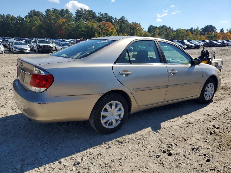 Photo 3 from auction – 2006 TOYOTA CAMRY with VIN JTDBE32K263038797