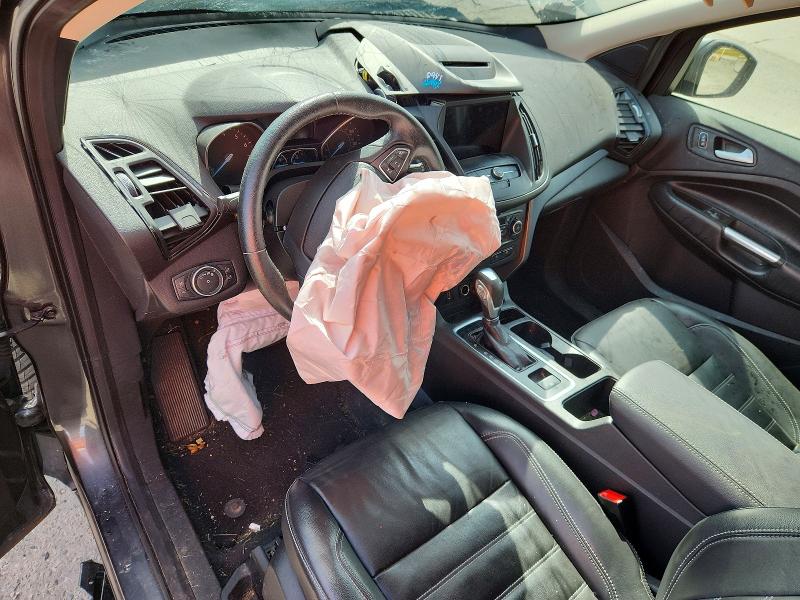 Photo 8 from auction – 2018 FORD ESCAPE with VIN 1FMCU9HD1JUD35772