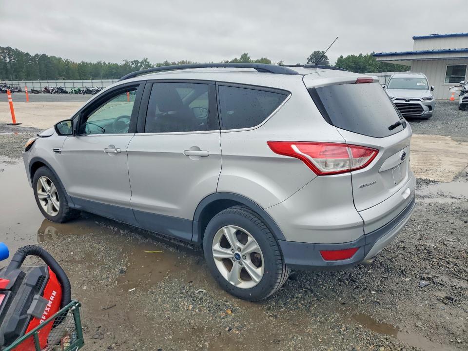 Фото 2 с аукциона – 2016 FORD ESCAPE с VIN 1FMCU0G9XGUC04258