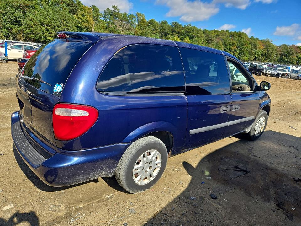 Снимка 3 от търг – 2005 DODGE GRAND CARAVAN с VIN 1D4GP24R85B318686