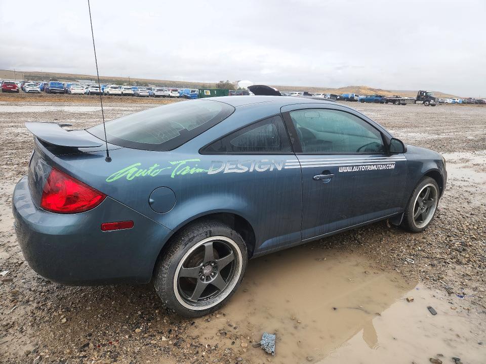 Photo 3 from auction – 2007 PONTIAC G5 with VIN 1G2AL15FX77347792