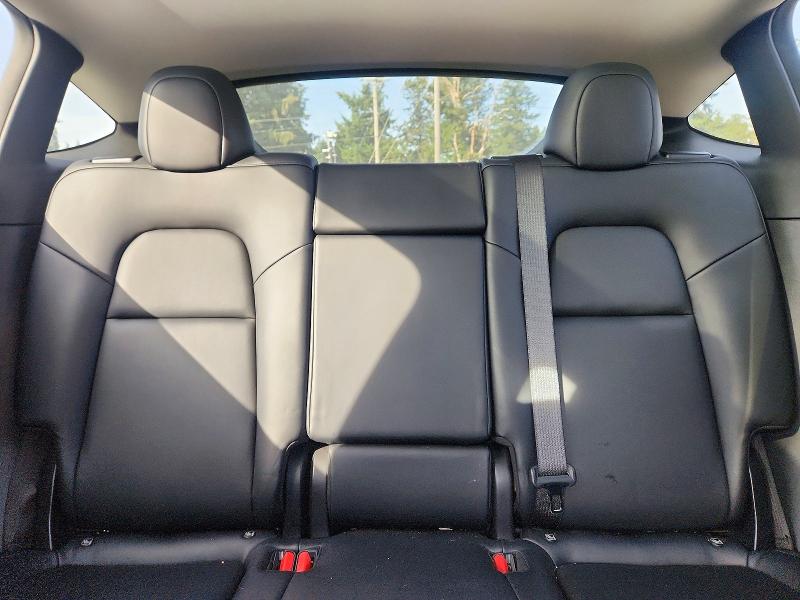 Снимка 10 от търг – 2021 TESLA MODEL Y с VIN 5YJYGDEEXMF198281